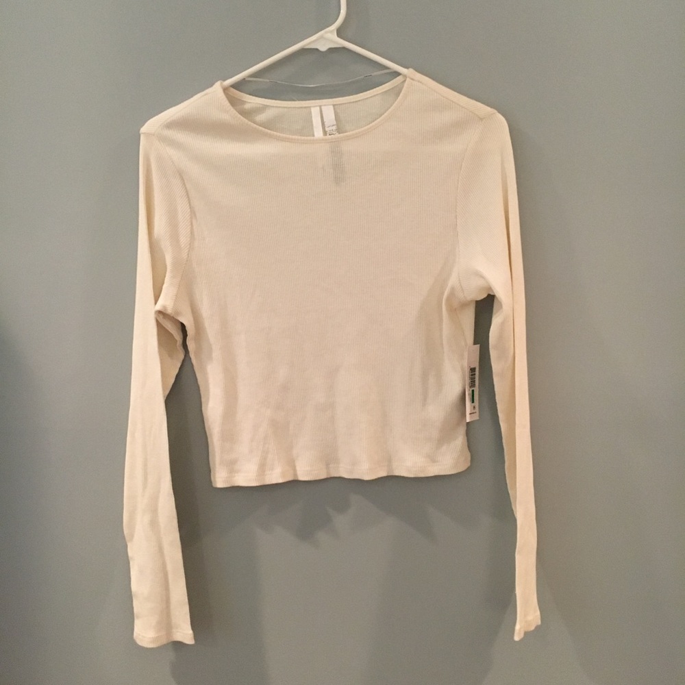 Kensie White Ribbed Long Sleeve Crop Top